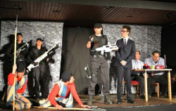 GALERIE CHRISTZILLA - GOTTES KLON